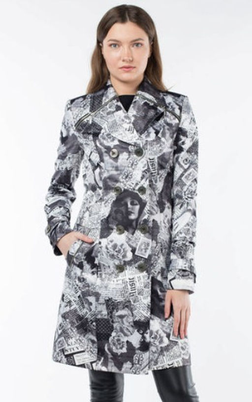 Плащ женский