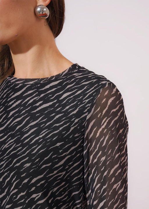 267083/196емн Джемпер жен. (ЧЗ)