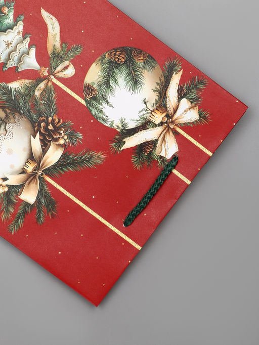 Цена за 2 шт. Пакет подарочный новогодний ламинированный, «Ёлки и шары», 18×10×22.3 см