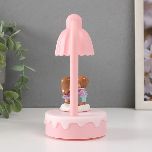 Фигурка светящаяся Парочка малышей тянутся друг к другу, 8?8?16 см, МИКС