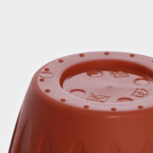 Цена за 3 шт. Горшок для цветов с поддоном «Фелиция», 900 мл, d=14.2 см, h=11 см, цвет терракотовый