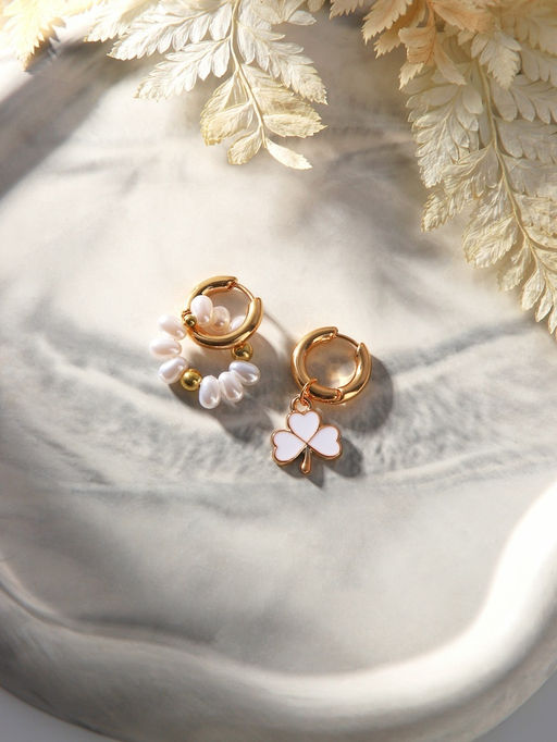 Серьги со съёмным элементом Трансформер клевер-сердце, цвет бело-бежевый в золоте