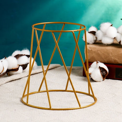 Декоративный горшок для цветов «Цилиндр», 500 мл, 16×16×16 см, керамика, с металлической подставкой, белый