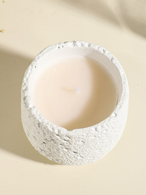 Свеча в вулканическом подсвечнике "Лава" белая 8,5х8,5х7,5 см