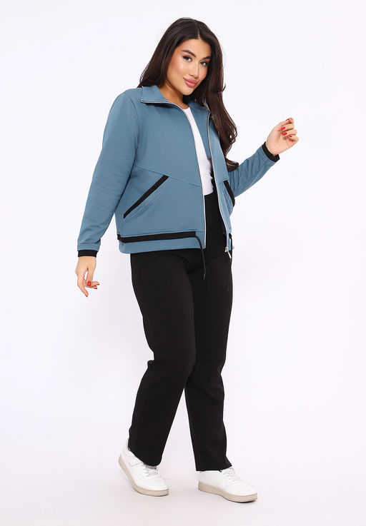 647 Костюм спортивный