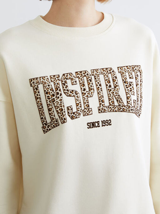 Yaz? Bask?l? Oversize Kad?n Sweatshirt