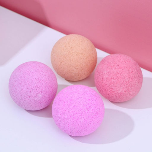 Адвент-календарь "С Новокотием!": бомбочки для ванны 4 шт по 130 г, ароматы лаванда, мёд, вишня, роза