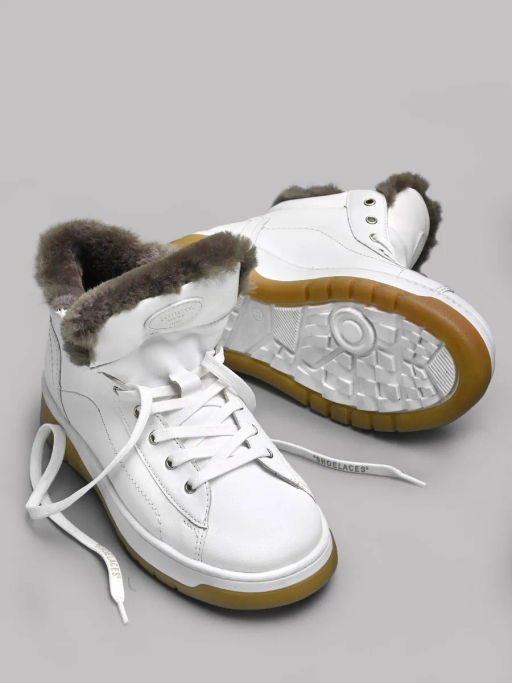 Ботинки Ионесси