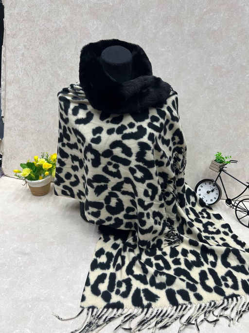 Мягкий палантин из кашемира с норвковым воротником мультицвет