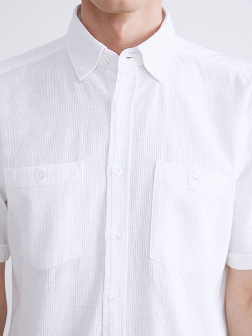 Regular Fit K?sa Kollu Arm?rl? Erkek Dokulu G?mlek