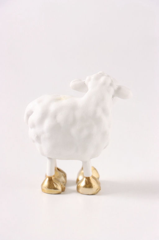 Фигурка «Барашек с золотыми копытами», 5,5 см, полистоун