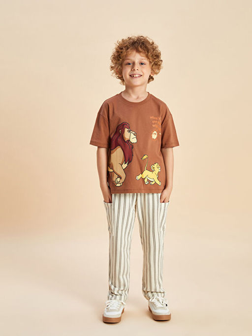 Aslan Kral Bask?l? Erkek ?ocuk Ti??rt