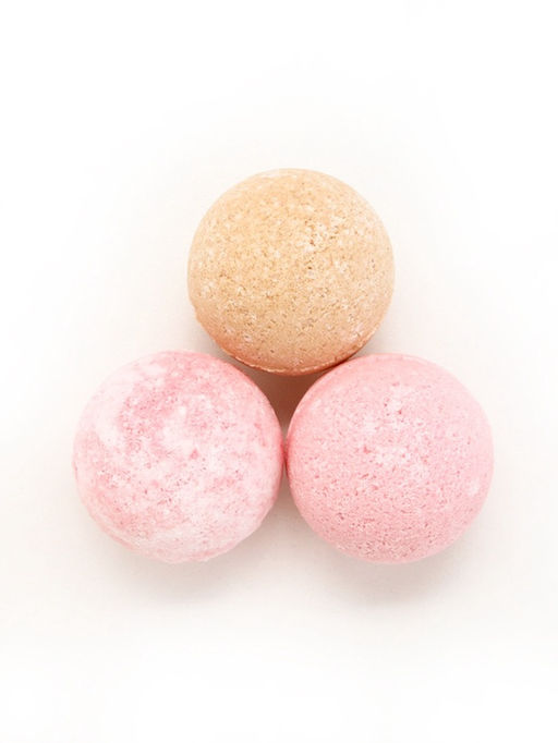 Цена за 2 шт. Бомбочки для ванны С 8 марта!, 3?40 г, Чистое счастье  фото 3
