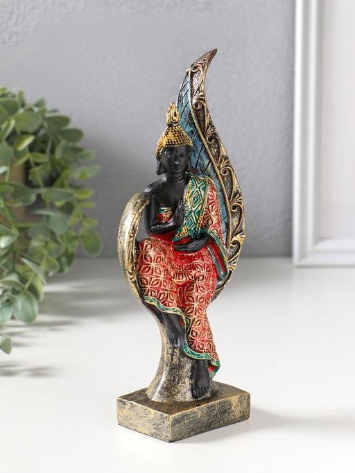 Фигурка полистоун «Будда в ярком одеянии на листе», 4×8.2×19.5 см