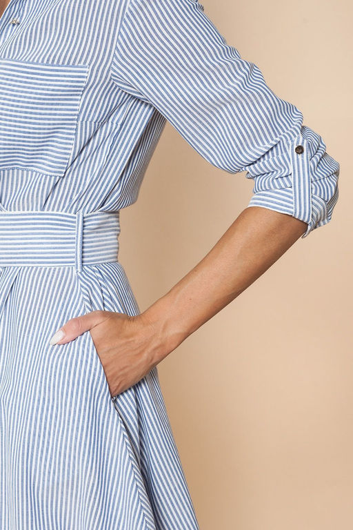 Платье-рубашка их хлопка с асиммеричным низом