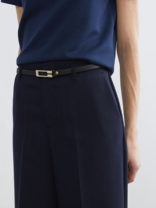 Beli Kemerli Standart Fit Kad?n Pantolon