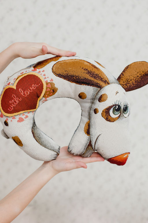 Подушка игрушка С любовью 30*40