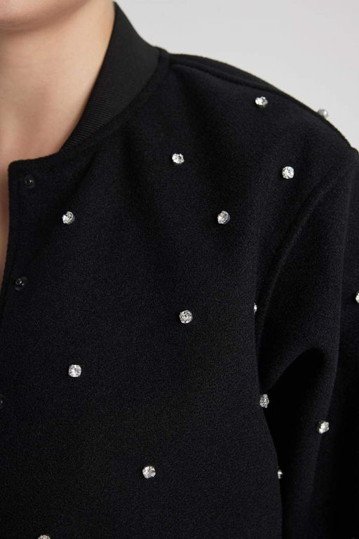 Штамп с круглым вырезом стандартной посадки - Defacto фото 4