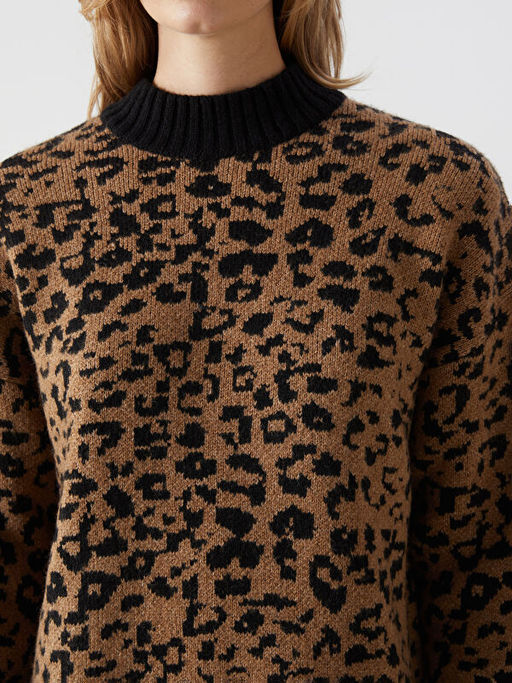 Dik Yaka Leopar Desenli Kad?n Triko Tunik