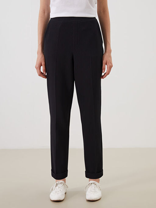 Beli Lastikli Dokulu Kad?n Pantolon