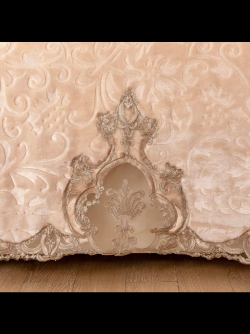 Комплект: покрывало + 2 наволочки 50х70 BELLA HOME Y-03 БЕЖЕВЫЙ