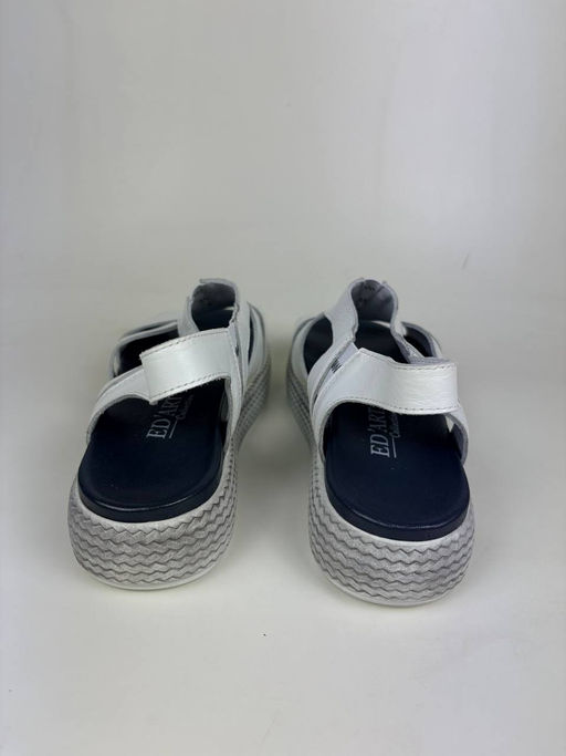 Босоножки 2030.2530w.белый уценка