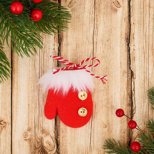 Цена за 4 шт. Подвеска мягкая на ёлку Варежка пушистая с пуговками 7.56 см, бело - красная