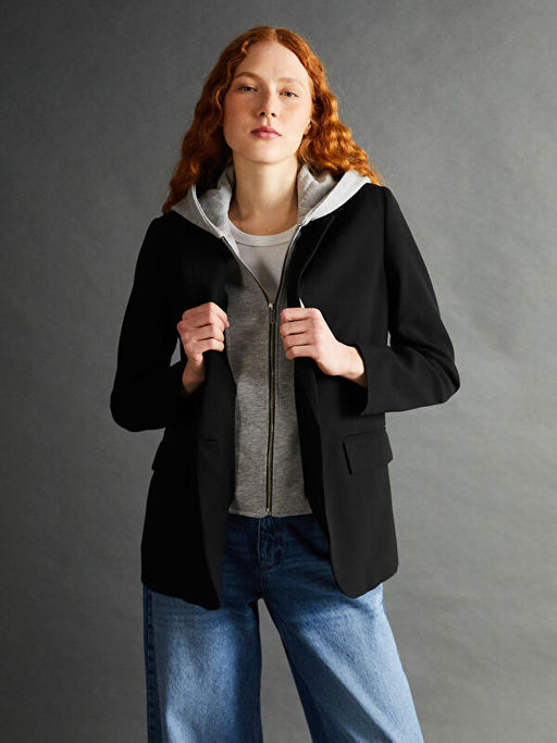 Kap??onlu Kad?n Blazer Ceket