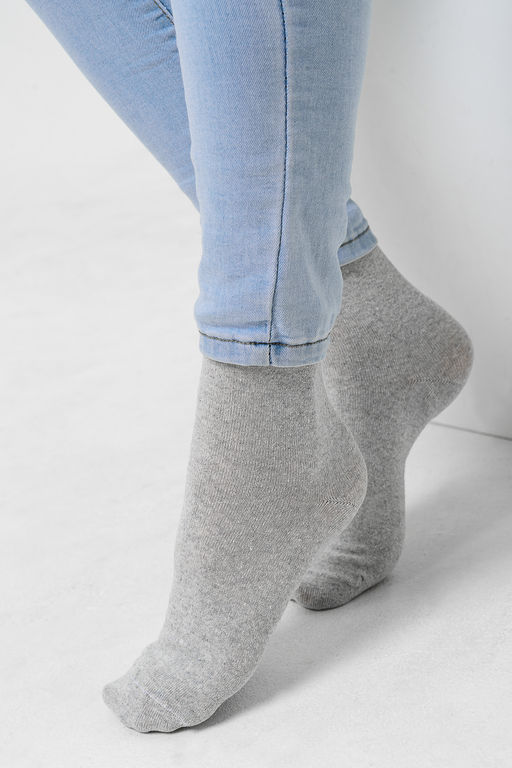 Цена за 12 пар. Носки Альпы женские