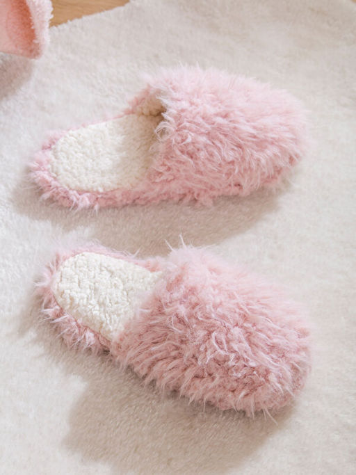 D?z Pel?? Kad?n Ev Terli?i