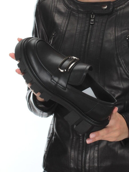 03-C1821-1 BLACK Лоферы женские (натуральная кожа)