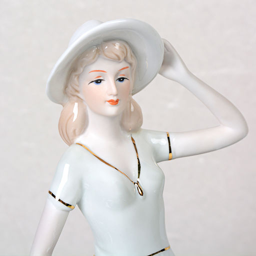 Статуэтка Дама 29 см / HP041 /уп 32/ - Галеонтрейд фото 4