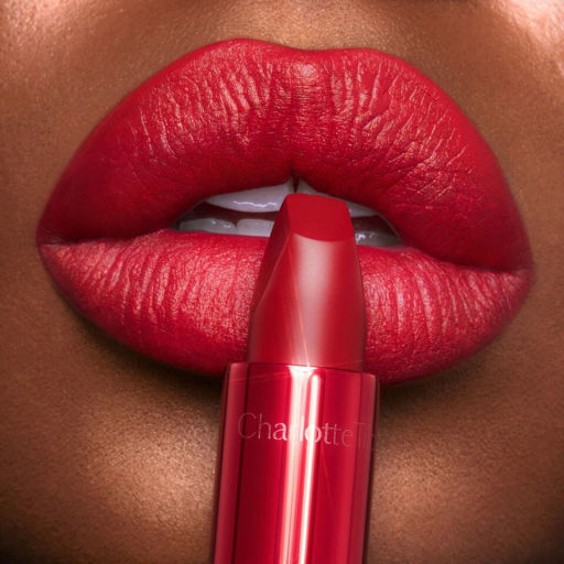*Charlotte Tilbury Губная помада Matte Revolution in "Hollywood Vixen"
