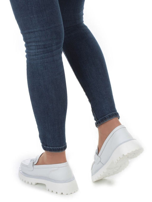 03-HY6-2D WHITE Лоферы женские (натуральная кожа)