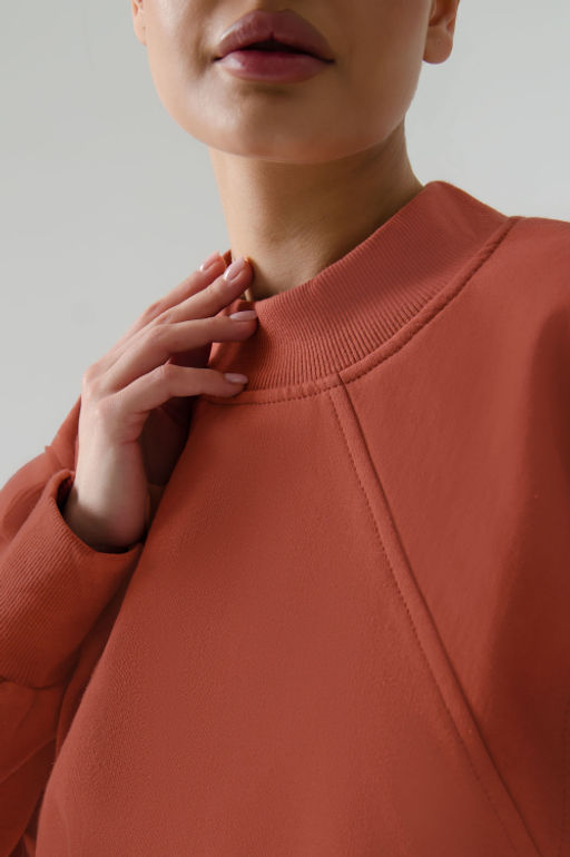 Арт. 15118 Свитшот женский с горлом one size (42-50) Цвет:терракотовый - Калинка фото 3