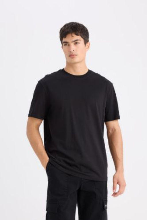 New Regular Fit Bisiklet Yaka Basic Duz K?sa Kollu Tisort