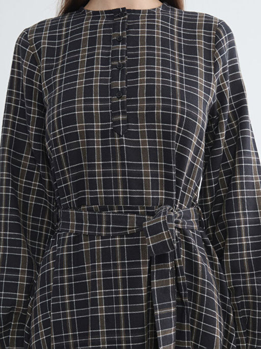 Hakim Yaka Ekose Ku?akl? Elbise