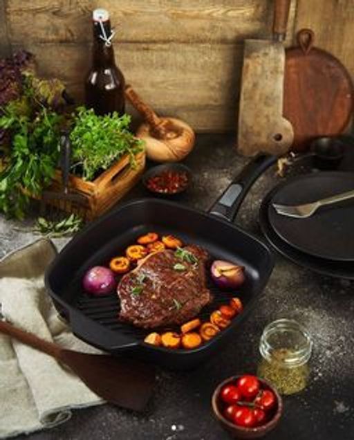 Квадратная сковорода-гриль, Титан съемная ручка, 28 см - Нева металл посуда фото 2