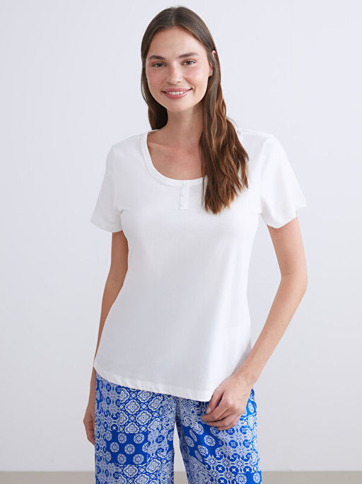 Bisiklet Yaka Desenli Kad?n Kaprili Pijama Tak?m?