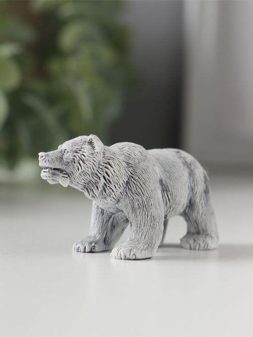 Сувенир "Медведь бурый" 3 (2 вида), 3,7см