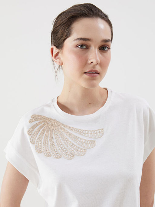 Bisiklet Yaka Nak??l? Kad?n Ti??rt