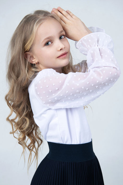 Блузка София