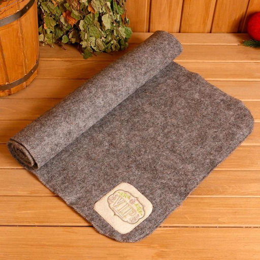 Лежак с вышивкой ВИП 150х50 см