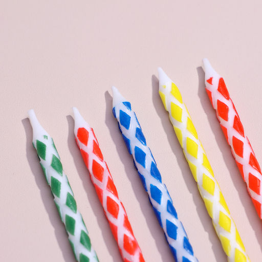 Свечи в торт Ромбик с подставкой, 14 см, 8 шт - Страна карнавалия фото 5