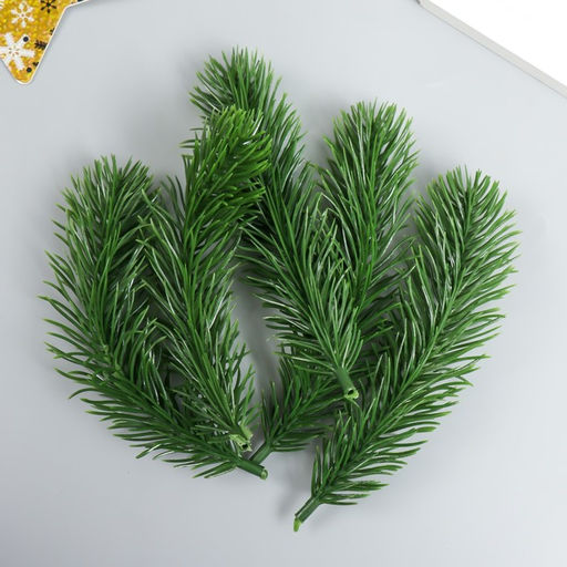 Цена за 5 шт. Декор для творчества «Еловая веточка» светло-зелёная 14.5 см