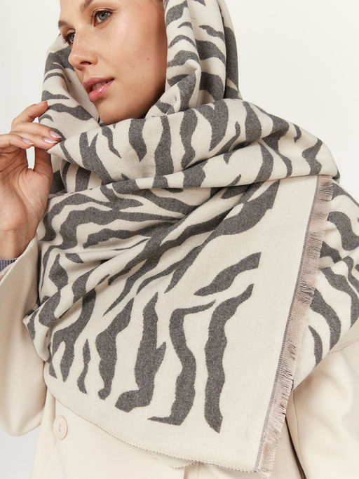 в составе ШЕРСТЬ и КАШЕМИР Большой, мягкий, теплый двусторонний палантин. - Tantino фото 4