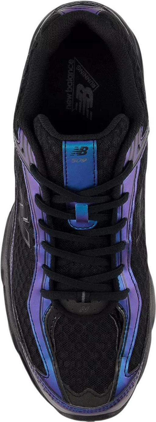 Кроссовки взрослые