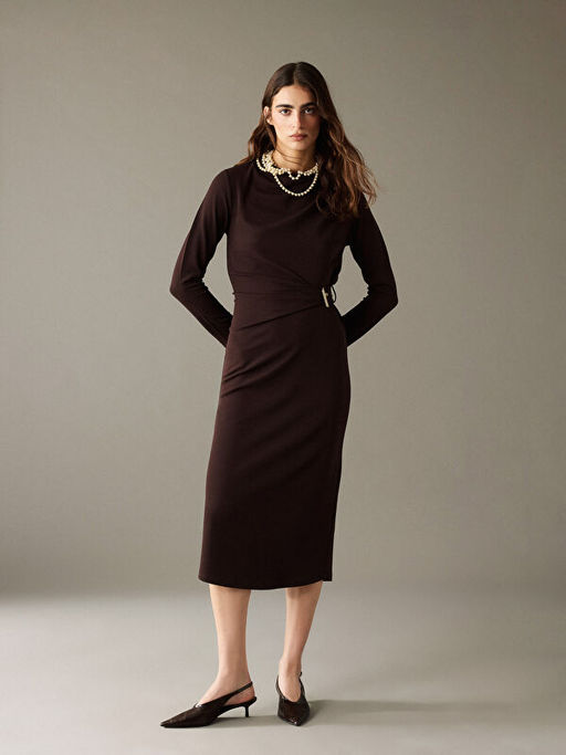 D?k?ml? Yaka B?zg?l? Krep Elbise