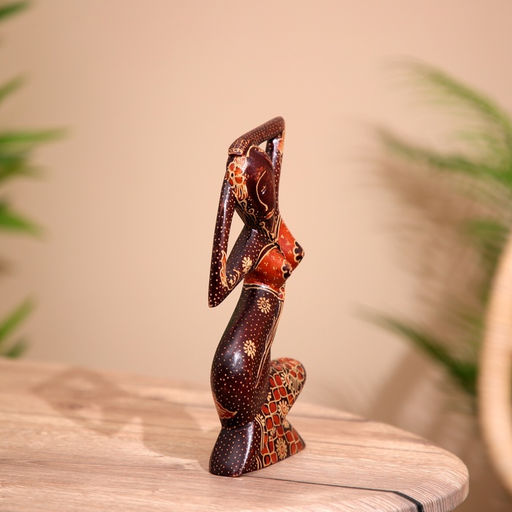 Фигурка «Девушка», 21 см, дерево