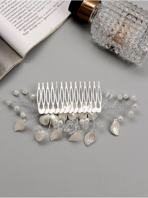 Гребень для волос QF «Эмилия», цветы листочки, 11×6.5 см, белый